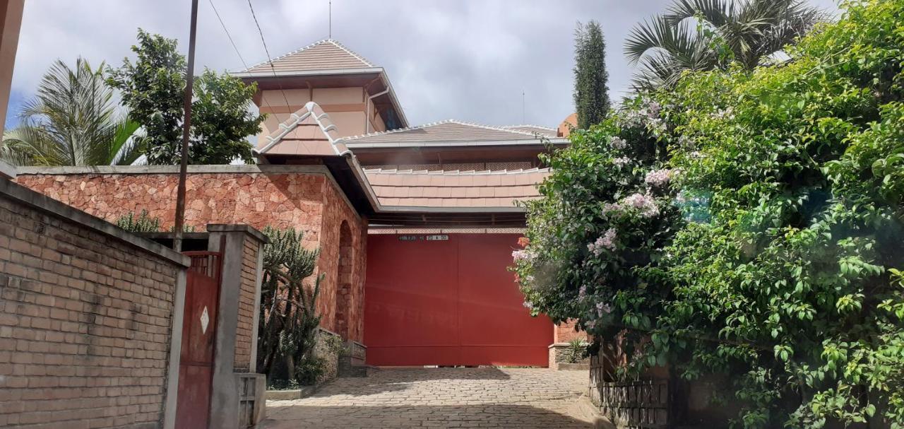 Chambre D'Hote Villa Maritampona Antsirabe Exteriér fotografie